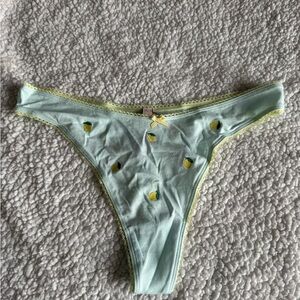 Victoria's Secret high leg thong size L